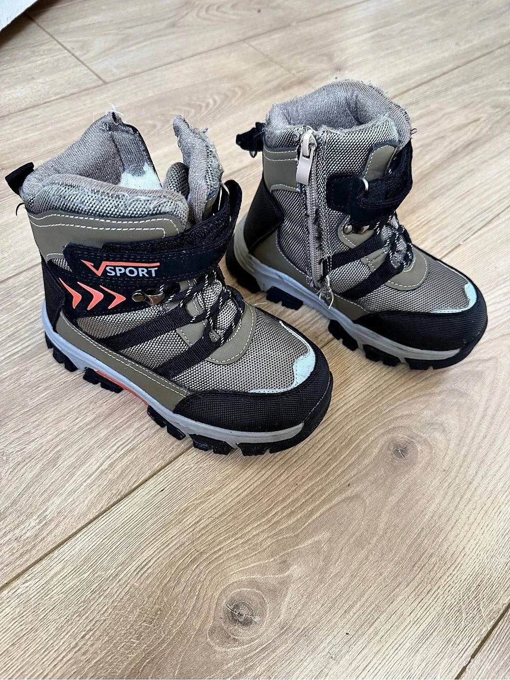 V Sport Kids Winter Boots Gray & Black EU 28
